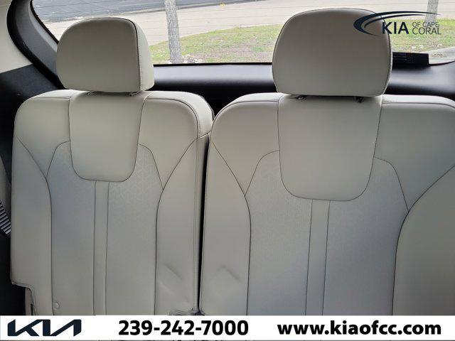used 2022 Kia Sorento car, priced at $20,084