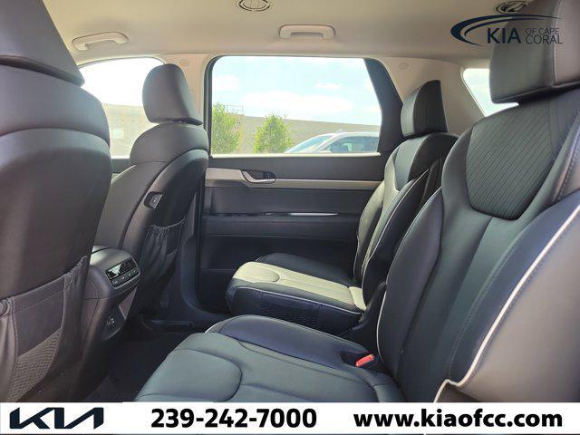 used 2025 Hyundai Palisade car, priced at $32,852
