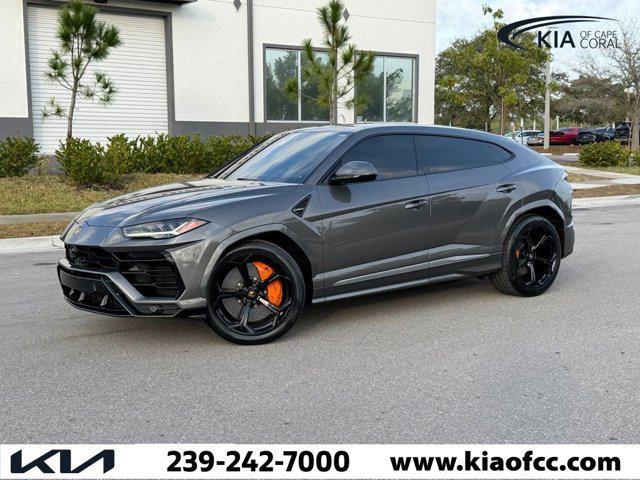 used 2021 Lamborghini Urus car, priced at $176,153
