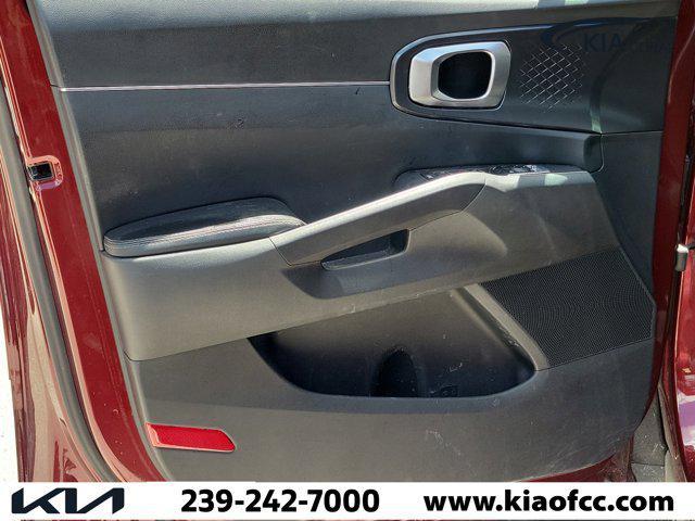used 2024 Kia Sorento car, priced at $23,354