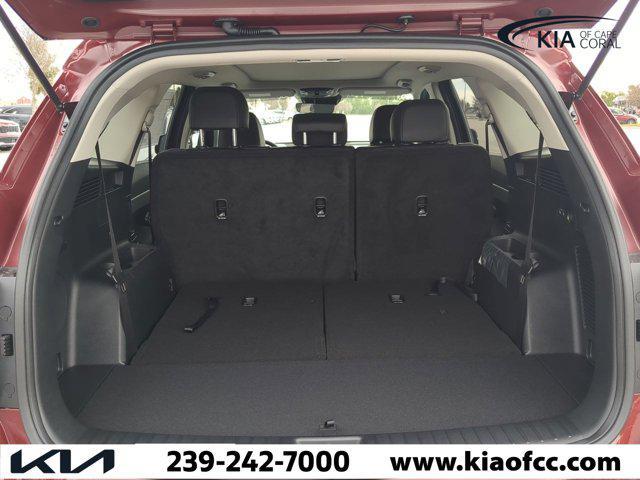 new 2025 Kia Sorento car, priced at $35,935