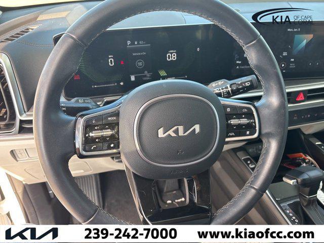 used 2024 Kia Sorento car, priced at $25,746