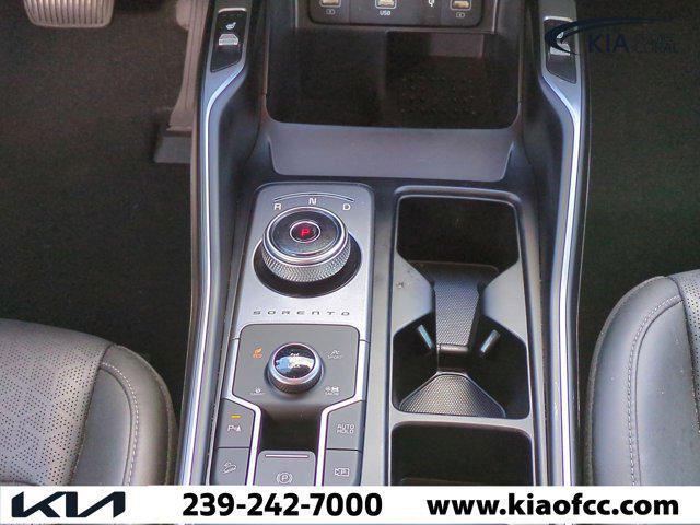 used 2023 Kia Sorento Hybrid car, priced at $28,139