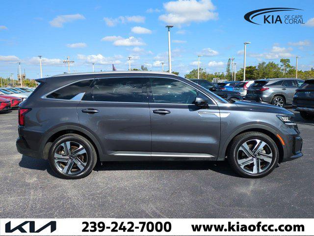 used 2023 Kia Sorento Hybrid car, priced at $28,139