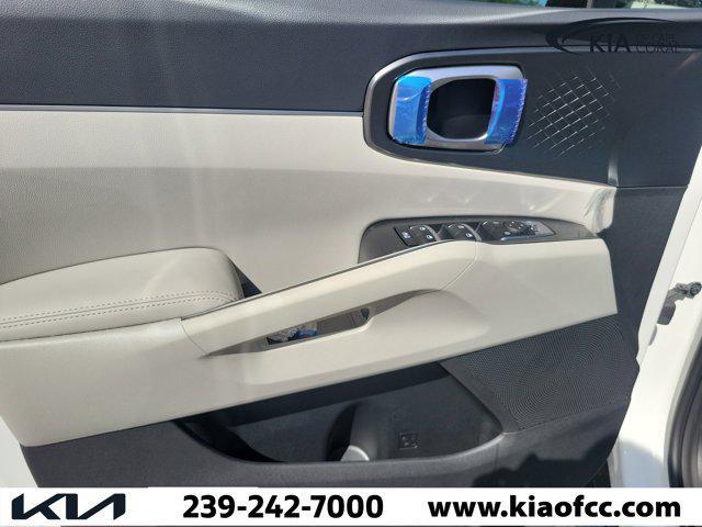 new 2026 Kia Sorento Hybrid car, priced at $40,513