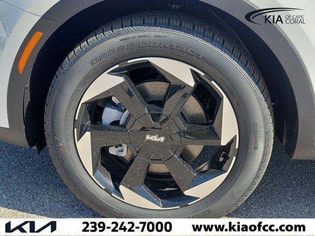 new 2026 Kia Sorento Hybrid car, priced at $40,513