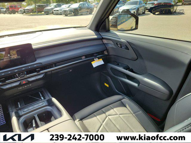 new 2027 Kia Telluride Hybrid car, priced at $56,559