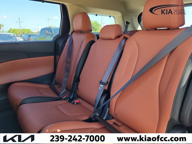 used 2025 Kia Carnival Hybrid car, priced at $35,999