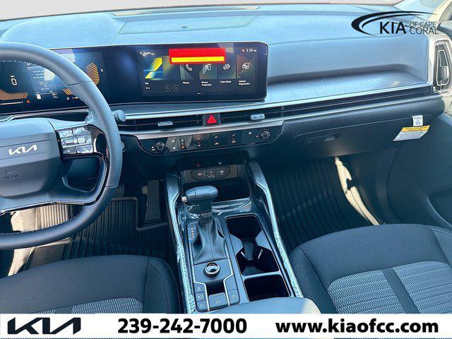 new 2026 Kia Sorento car, priced at $32,201