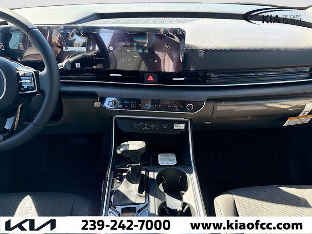 new 2026 Kia Carnival car, priced at $39,962