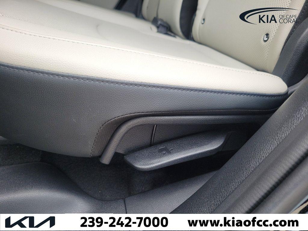 used 2025 Kia Sportage car, priced at $24,776