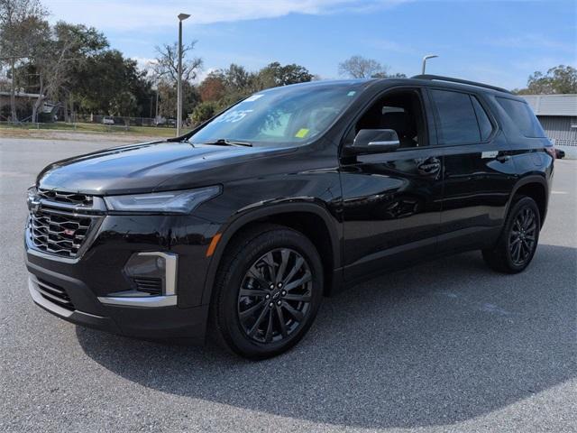 used 2023 Chevrolet Traverse car, priced at $33,990
