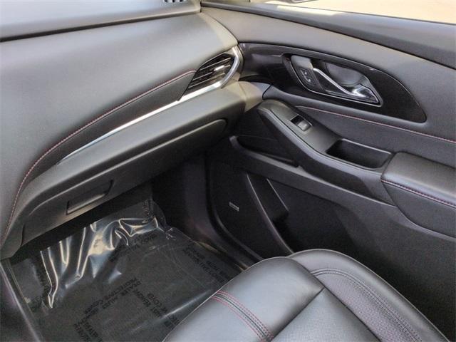 used 2023 Chevrolet Traverse car, priced at $33,990
