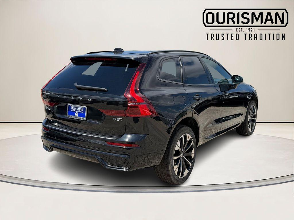 new 2026 Volvo XC60 car, priced at $57,743