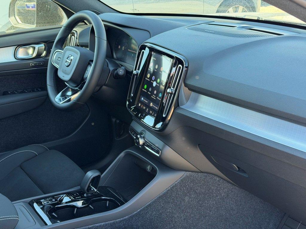 new 2026 Volvo XC40 car, priced at $54,175