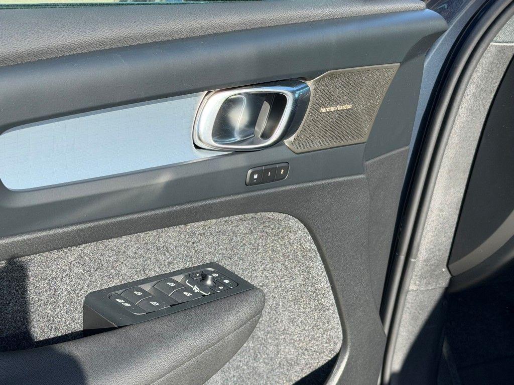 new 2026 Volvo XC40 car, priced at $54,175