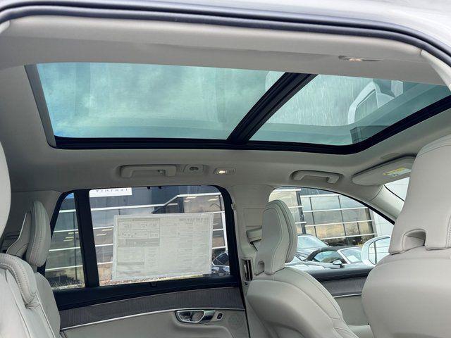 new 2026 Volvo XC90 Plug-In Hybrid car, priced at $84,695