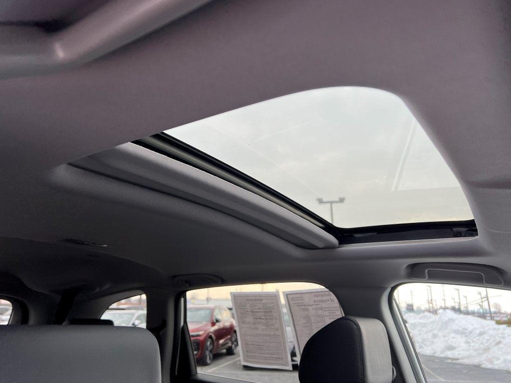 used 2019 Honda CR-V car, priced at $26,657