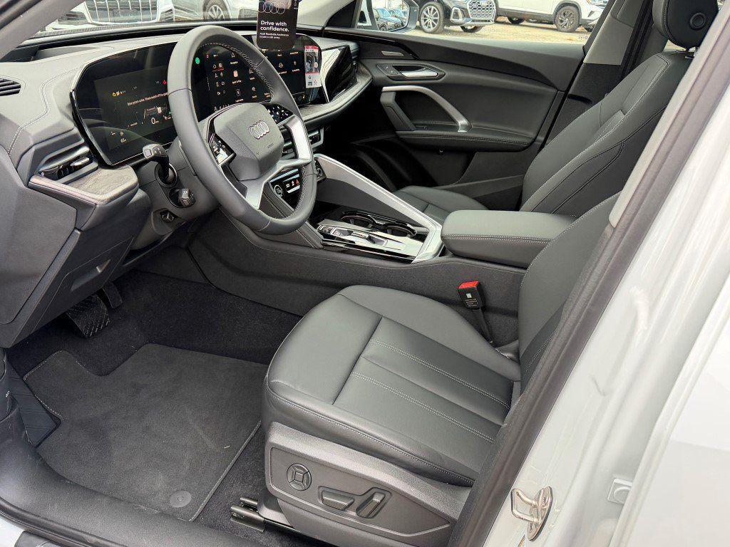 new 2025 Audi Q5 car, priced at $55,233