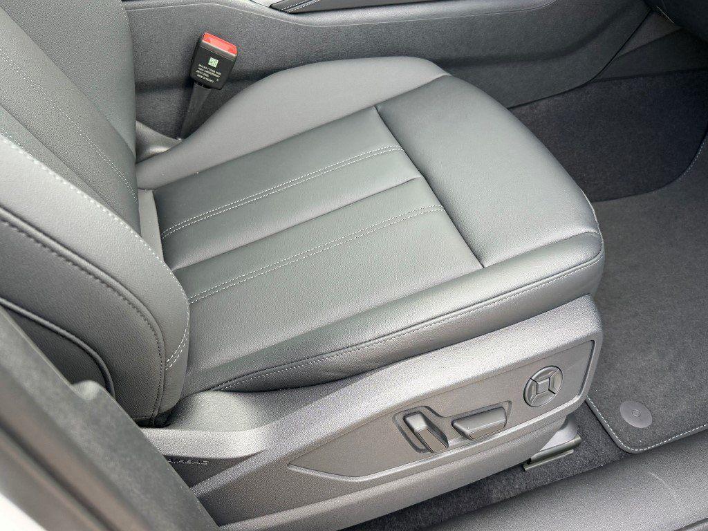 new 2025 Audi Q5 car, priced at $55,233