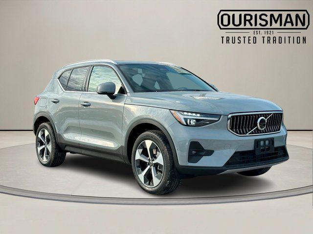 used 2025 Volvo XC40 car, priced at $37,280