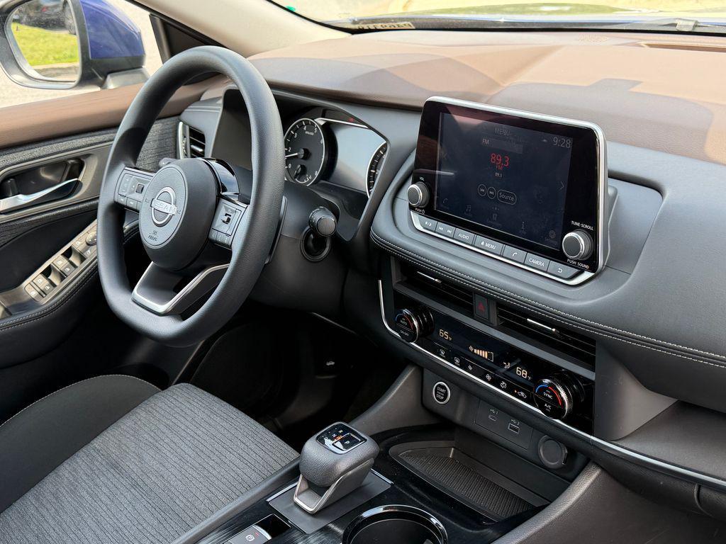 used 2023 Nissan Rogue car, priced at $25,289