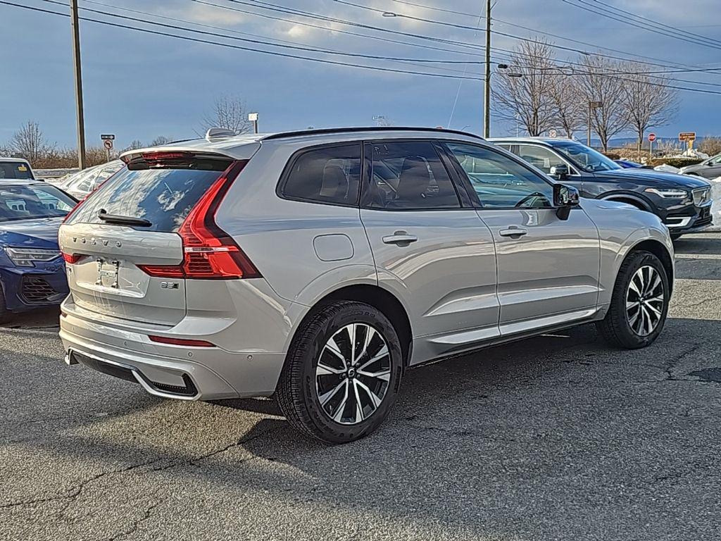 used 2025 Volvo XC60 car, priced at $35,749