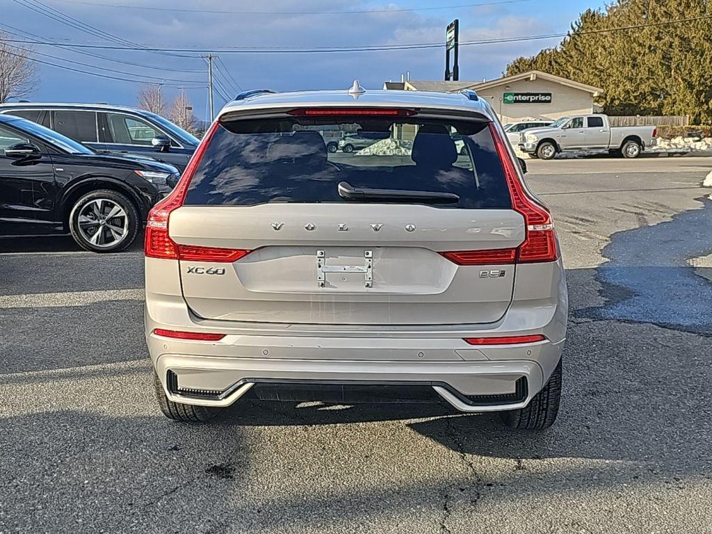 used 2025 Volvo XC60 car, priced at $35,749