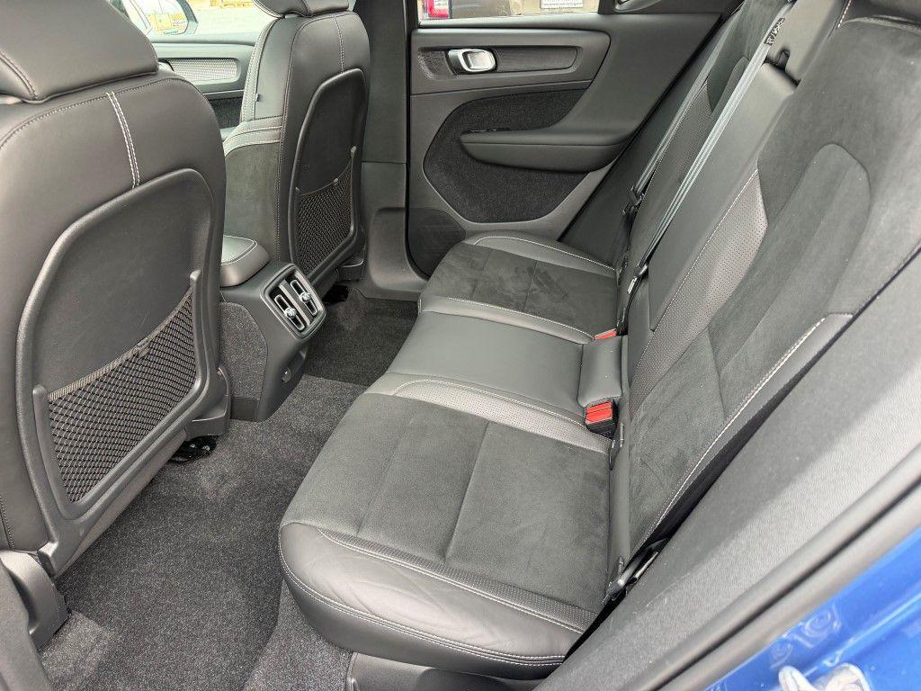 used 2020 Volvo XC40 car, priced at $22,942