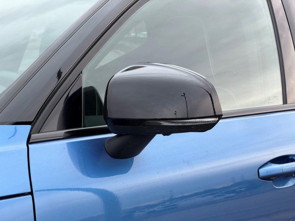 used 2020 Volvo XC40 car, priced at $22,942