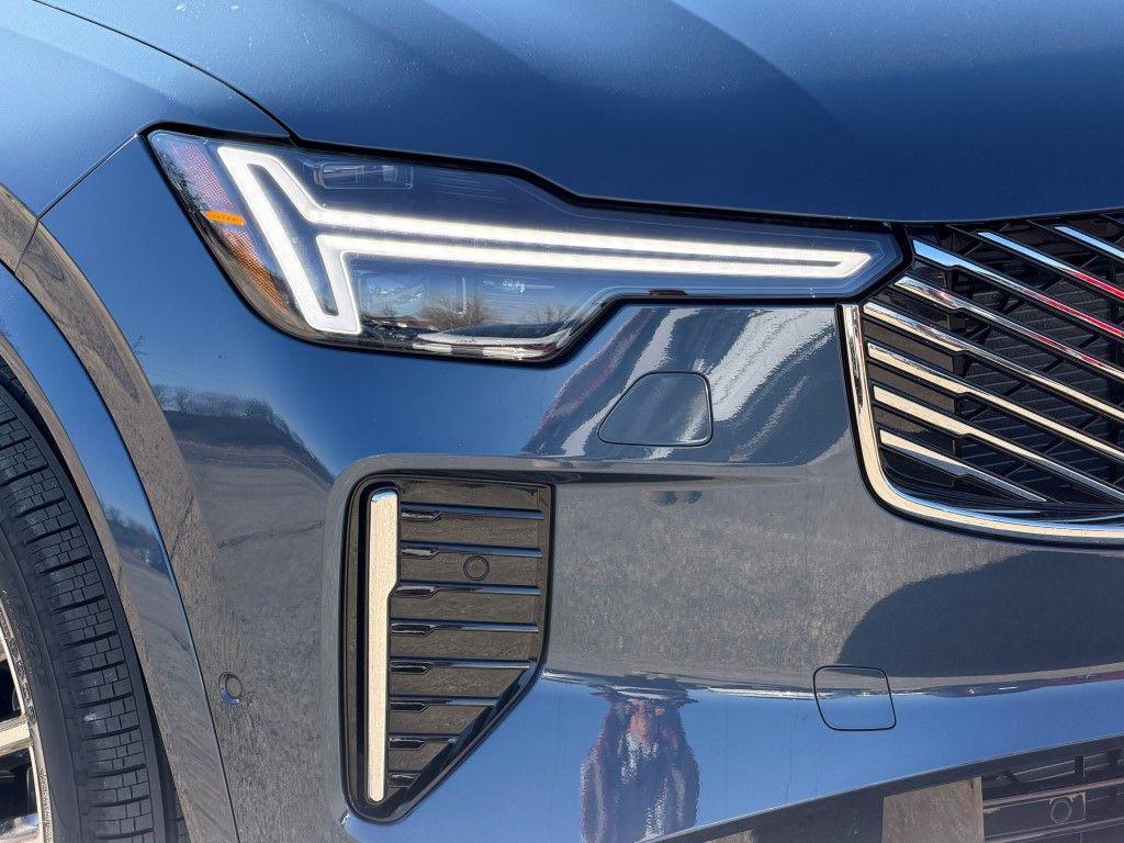 new 2026 Volvo XC90 car, priced at $75,695