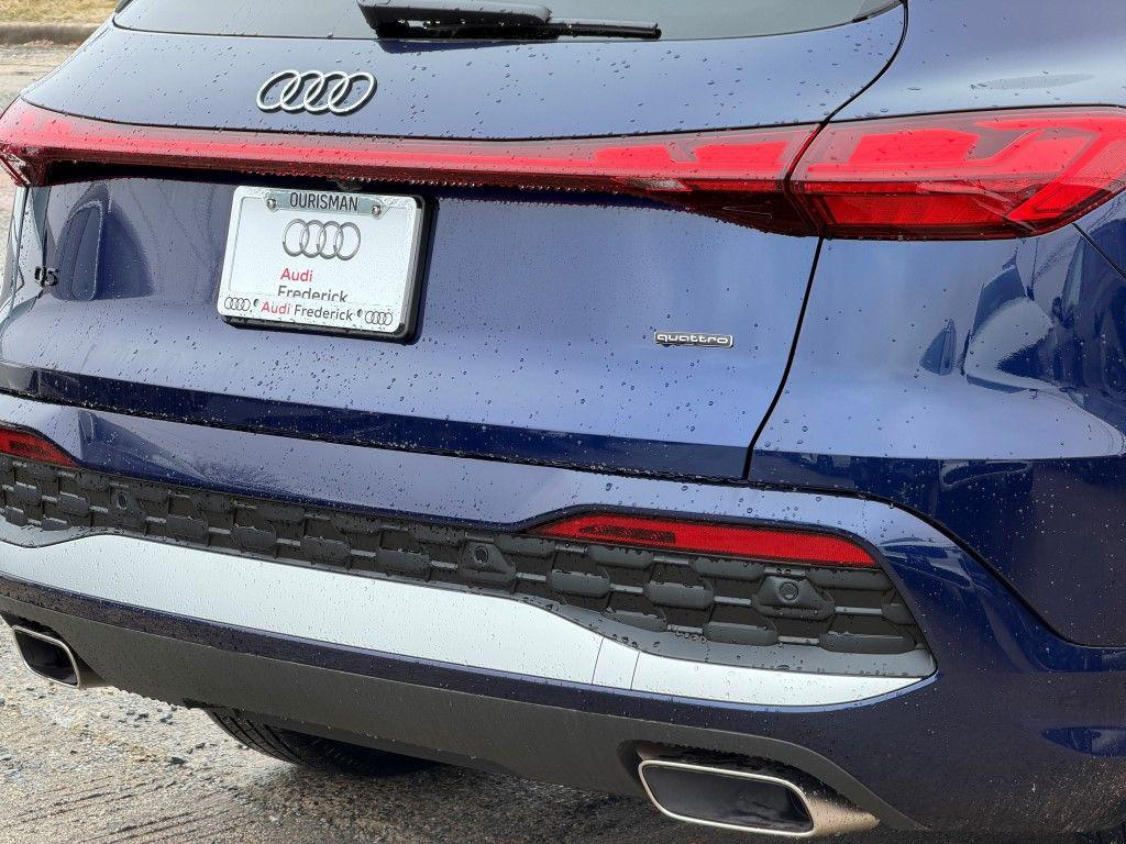 new 2025 Audi Q5 car, priced at $56,601