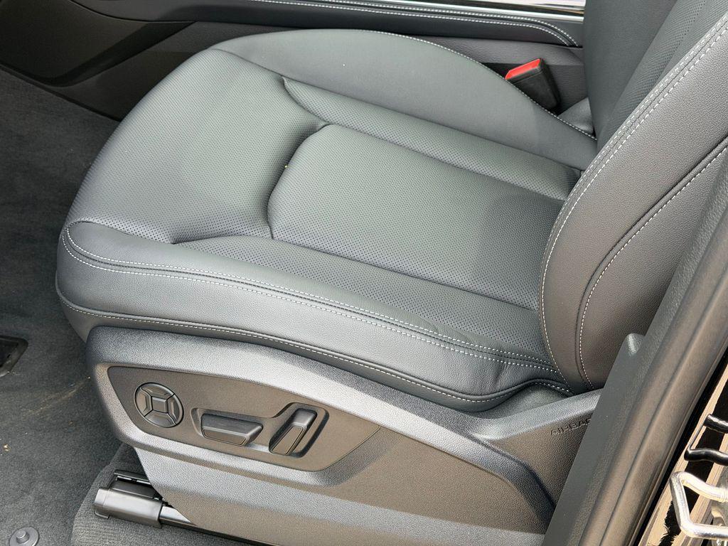 new 2026 Audi Q7 car, priced at $74,397