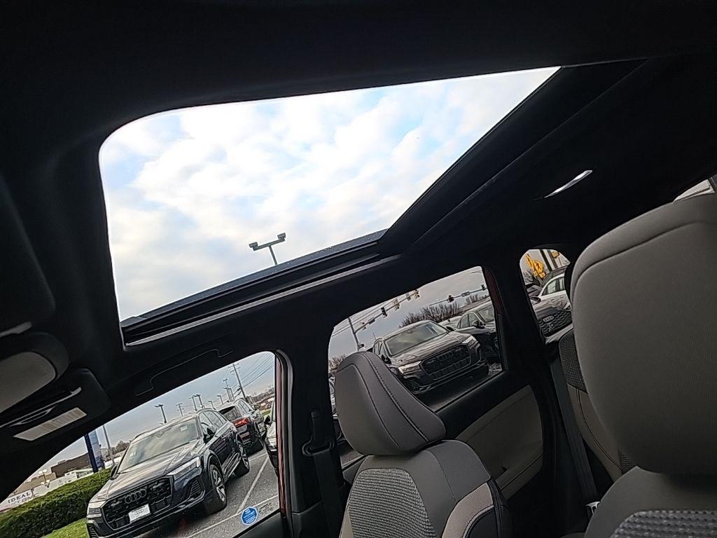 used 2025 Subaru Forester car, priced at $30,995