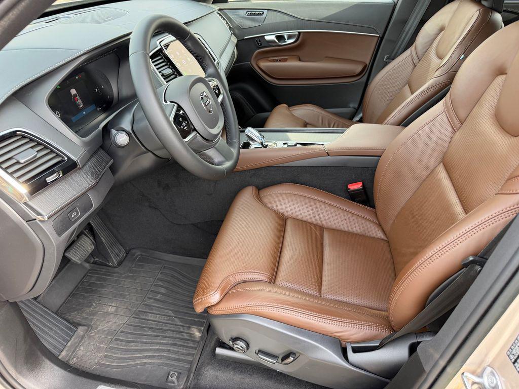used 2023 Volvo XC90 car, priced at $43,062