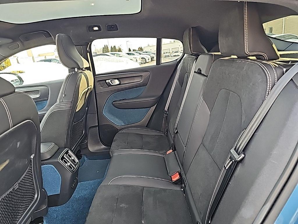 used 2023 Volvo C40 Recharge Pure Electric car, priced at $26,579