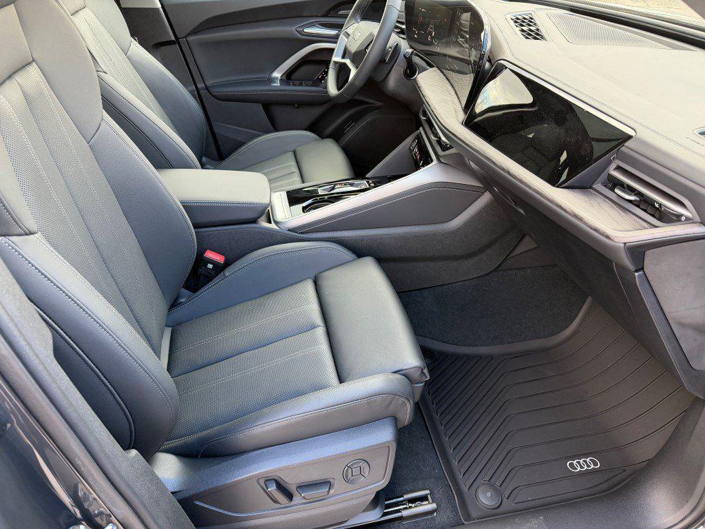 new 2025 Audi Q5 car, priced at $55,661