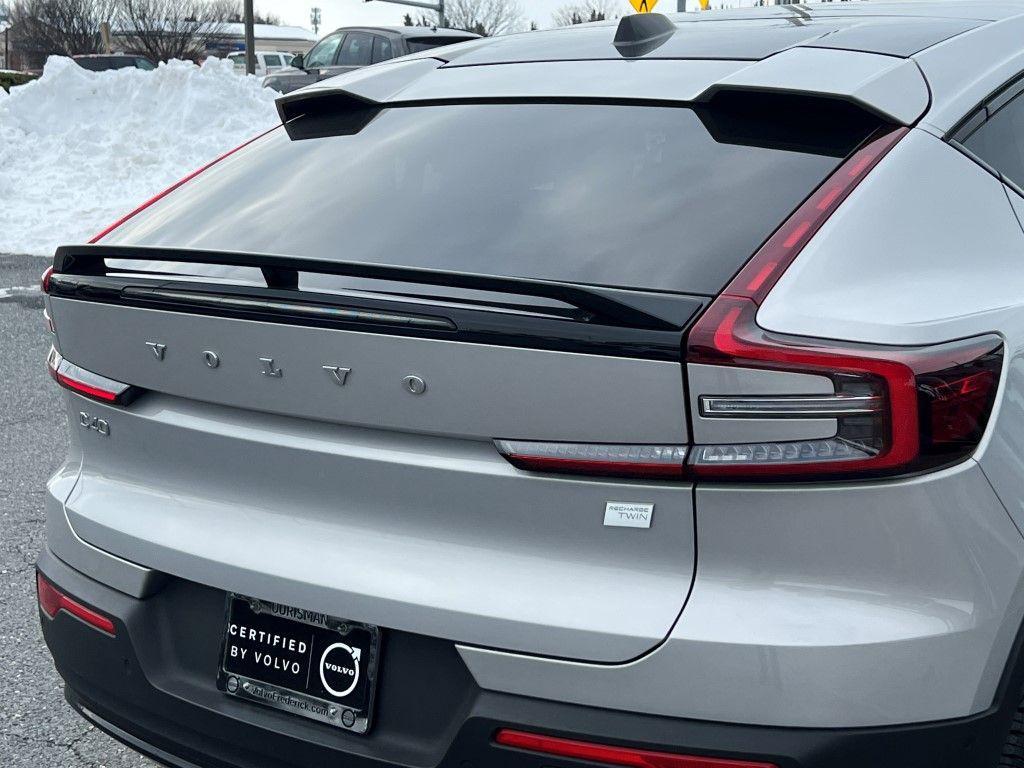 used 2023 Volvo C40 Recharge Pure Electric car, priced at $25,270