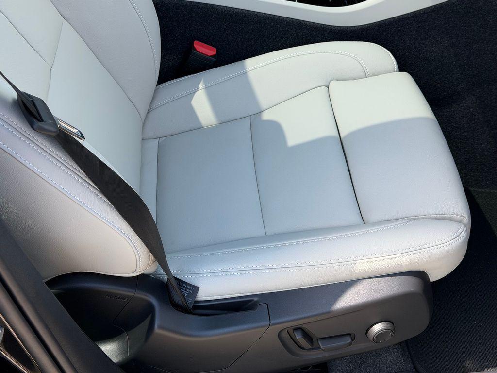 new 2026 Volvo XC40 car, priced at $50,187