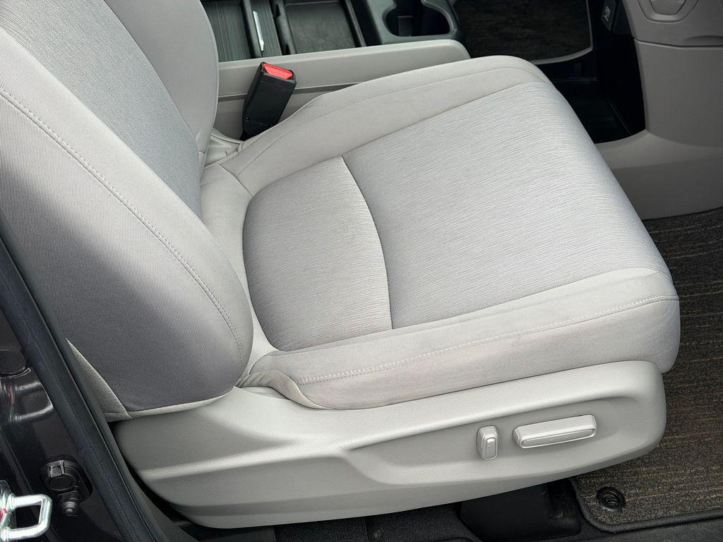 used 2023 Honda Odyssey car, priced at $31,133