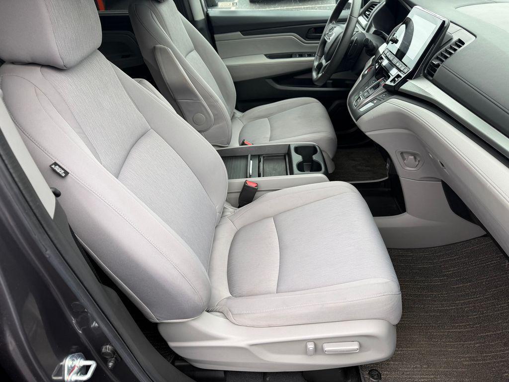 used 2023 Honda Odyssey car, priced at $31,133