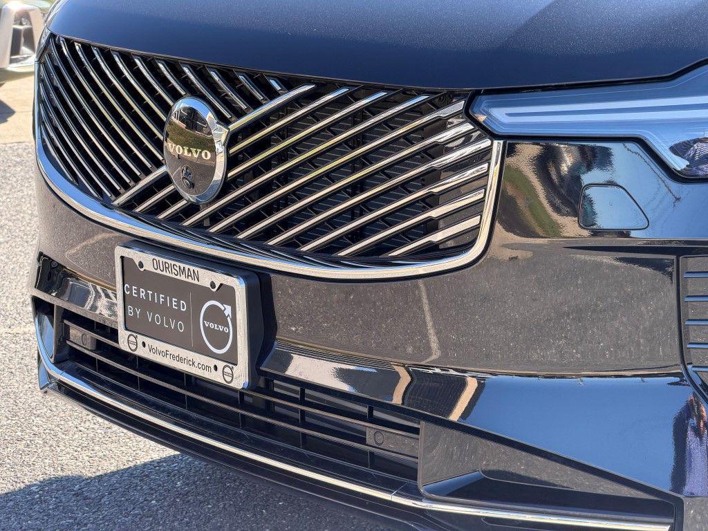 used 2025 Volvo XC90 Plug-In Hybrid car, priced at $71,942