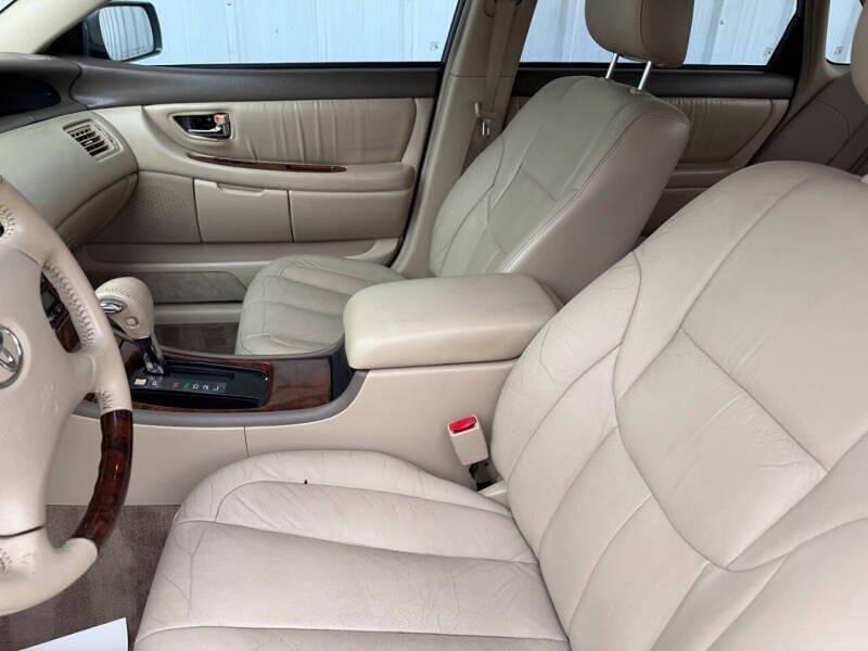 used 2003 Toyota Avalon car, priced at $6,975