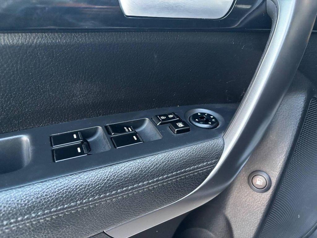 used 2015 Kia Sorento car, priced at $8,975