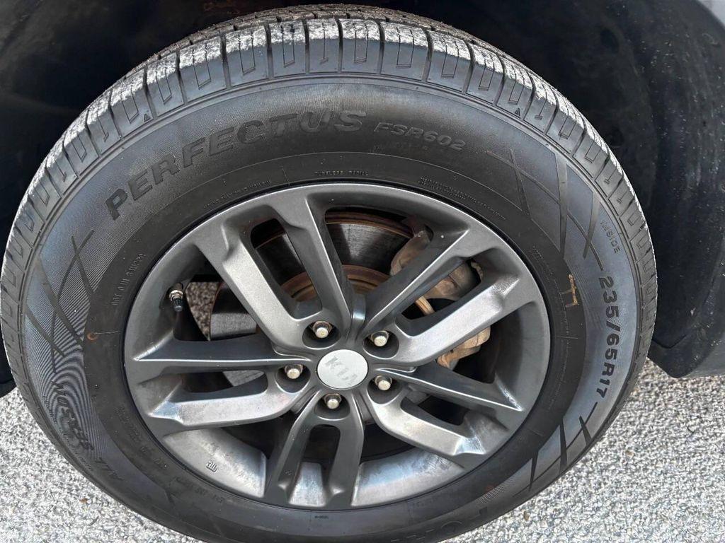 used 2015 Kia Sorento car, priced at $8,975