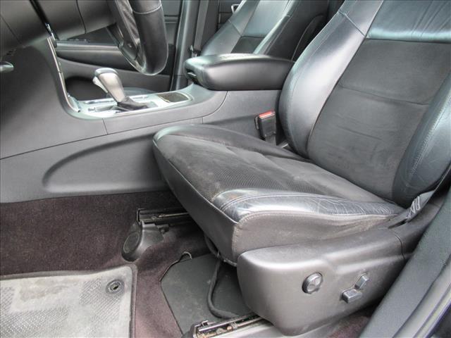 used 2017 Jeep Grand Cherokee car, priced at $10,542