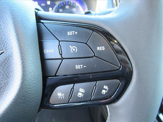 used 2025 Chrysler Pacifica car, priced at $37,080