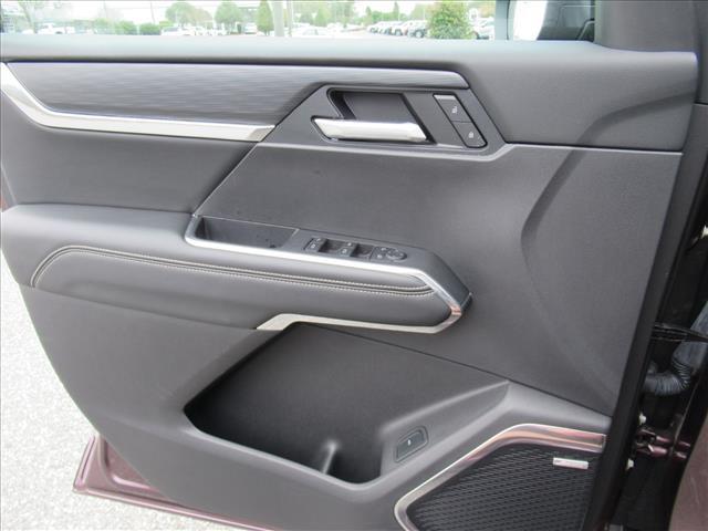 used 2025 GMC Acadia car, priced at $32,645