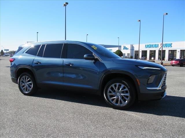 used 2025 Buick Enclave car, priced at $39,780