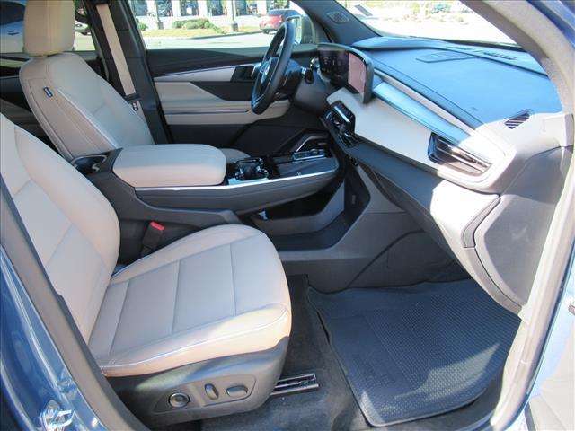 used 2025 Buick Enclave car, priced at $39,780